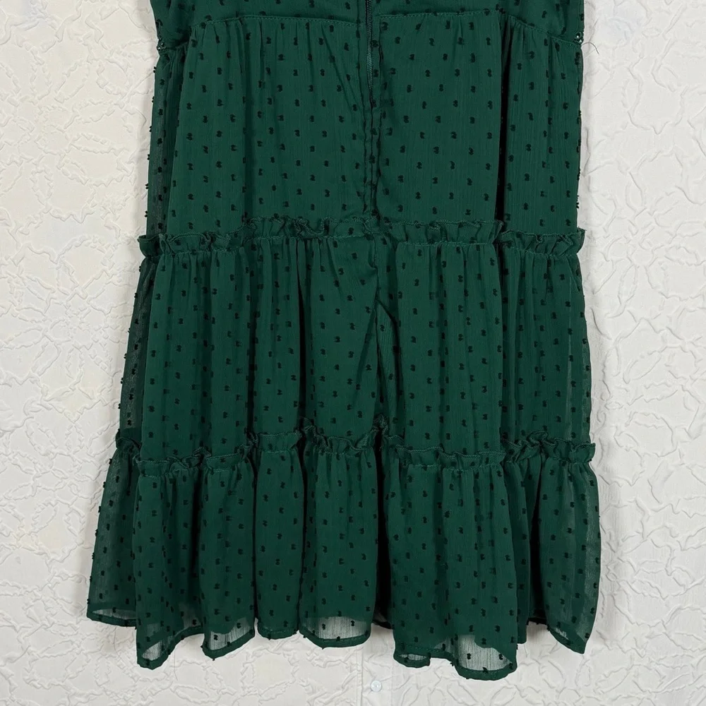 Trixxi Emerald Green Embroidered Ruffle Tiered Mini Dress Sz L